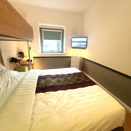 Cambridge Hotel Bradford Central Buitenkant foto