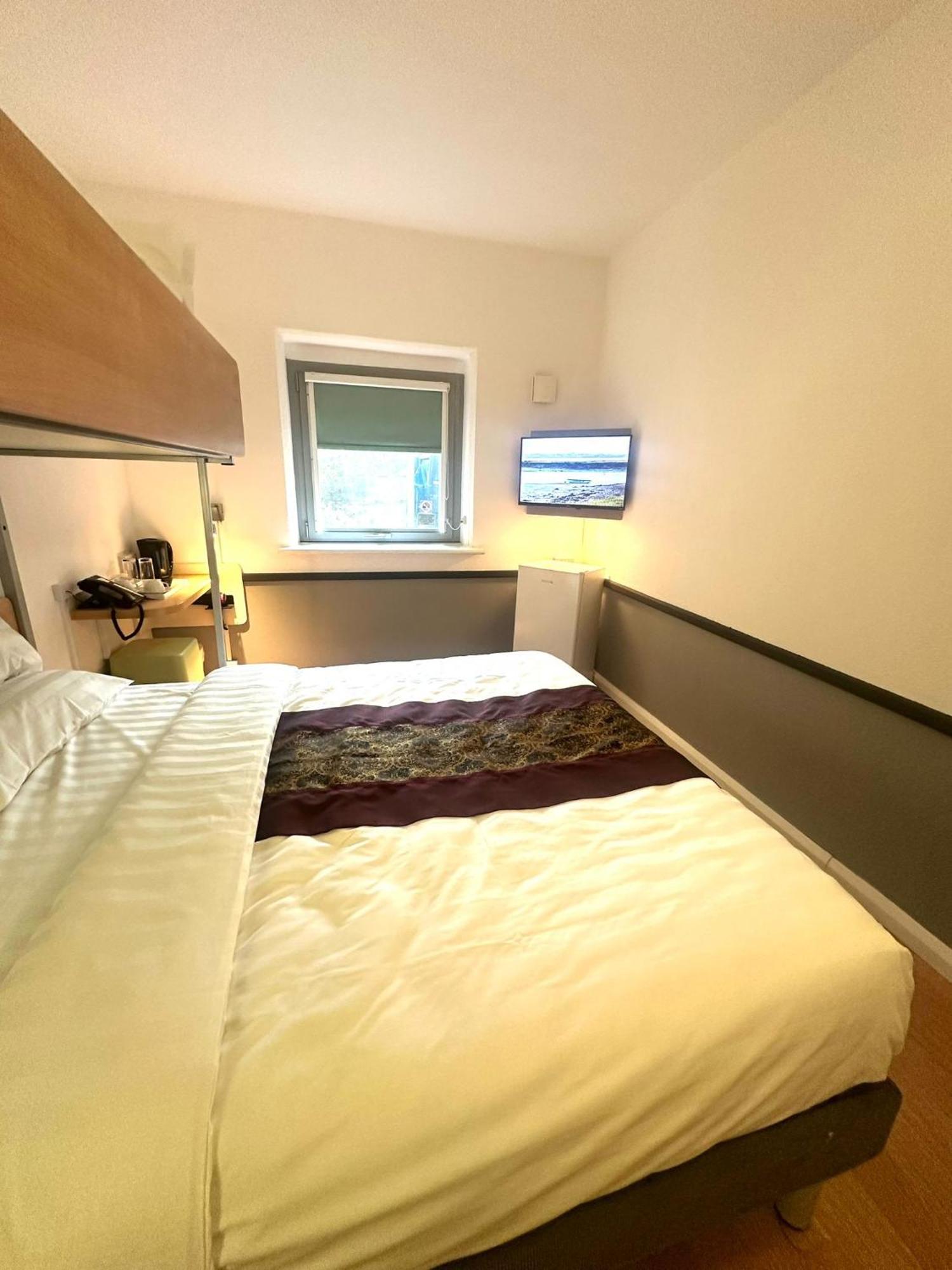 Cambridge Hotel Bradford Central Buitenkant foto
