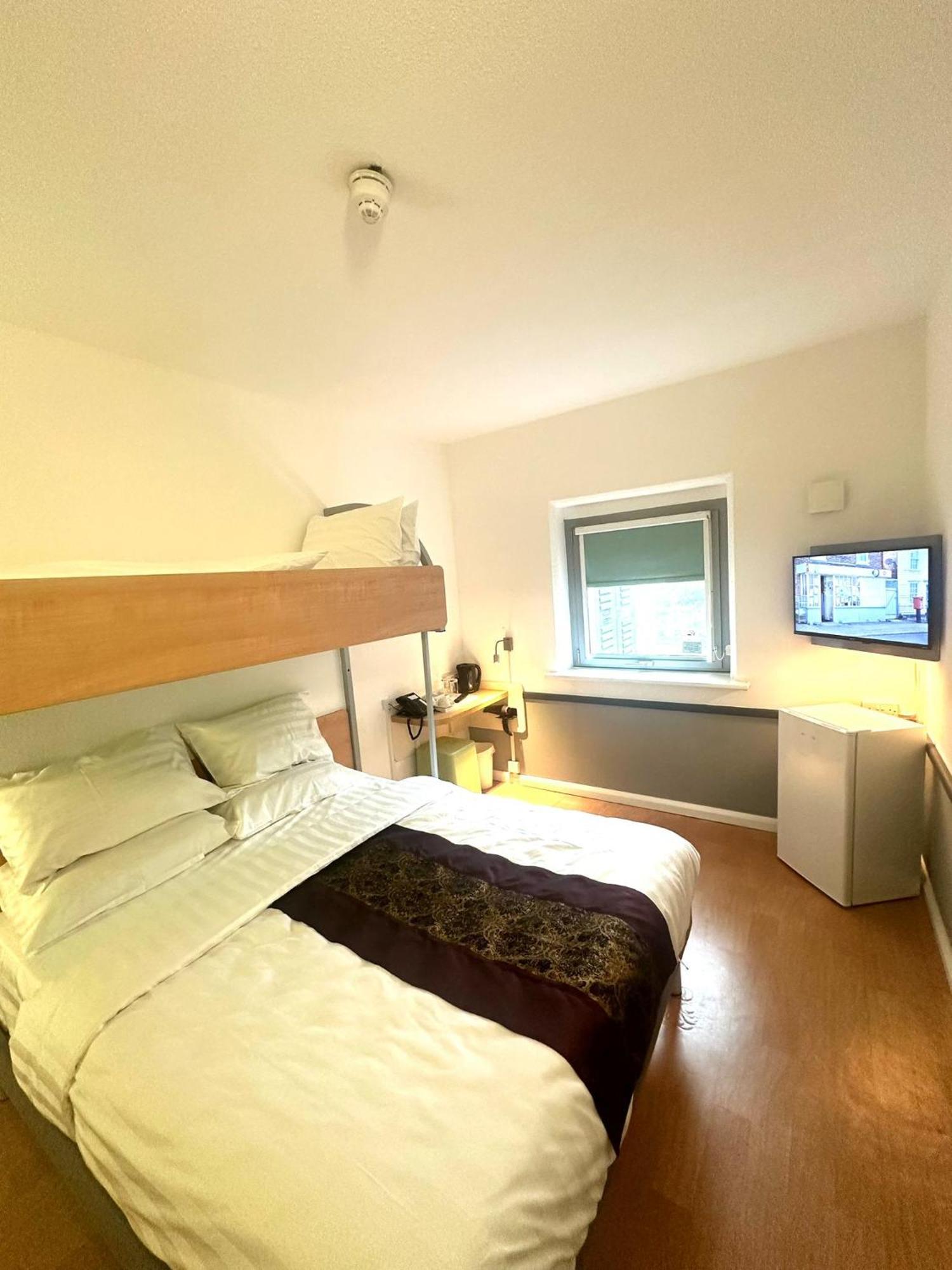 Cambridge Hotel Bradford Central Buitenkant foto